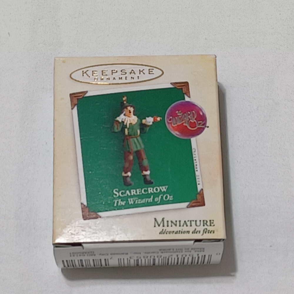 Hallmark Keepsake Ornaments 2004 Miniature Scarecrow Wizard of Oz in Box